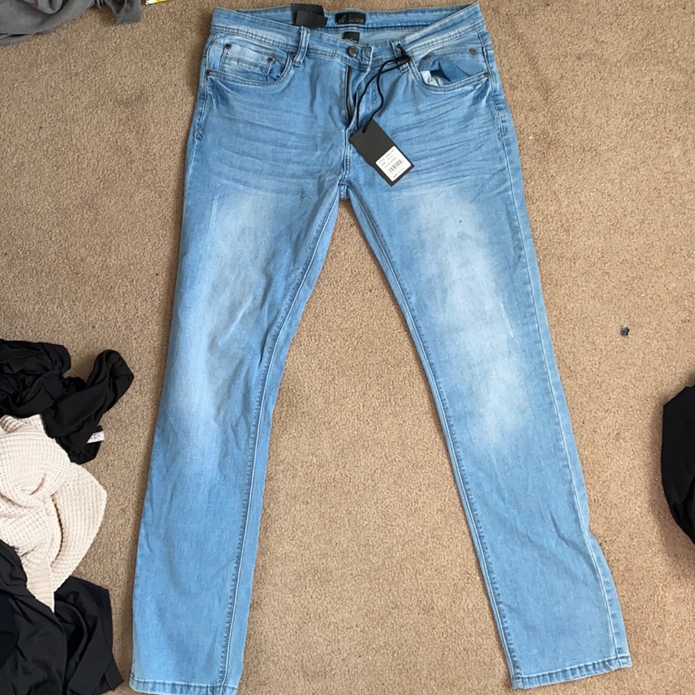 Men/Women’s Jeans- never worn
